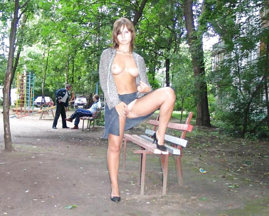 25P REALLY HOT GIRLS IN PUBLIC 60