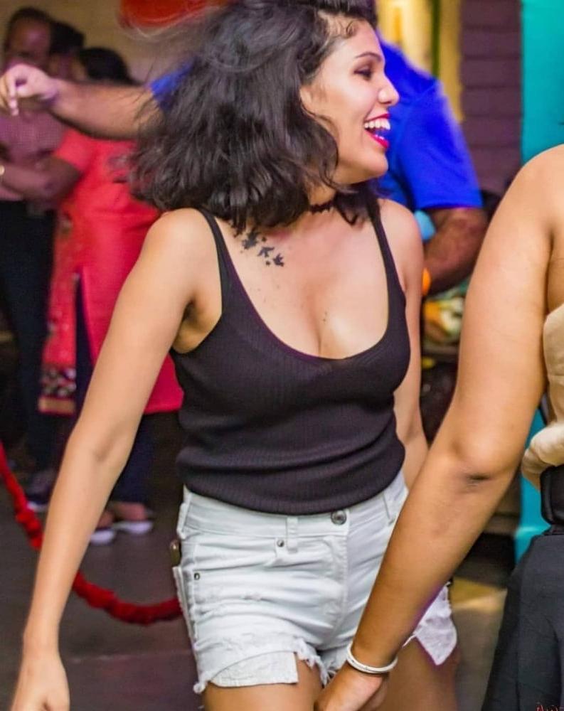 10P sexy party bitch