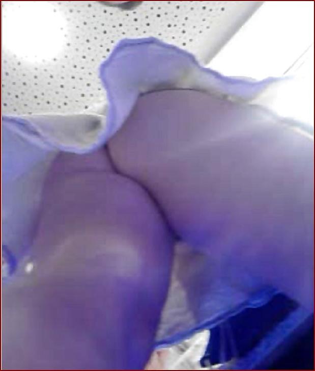 20P Hot blondi with glasses and perfect body