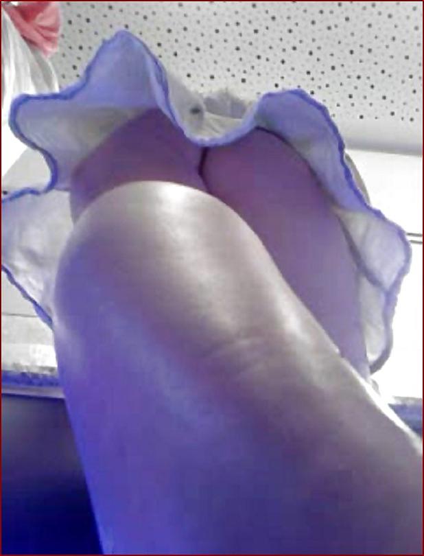20P Hot blondi with glasses and perfect body