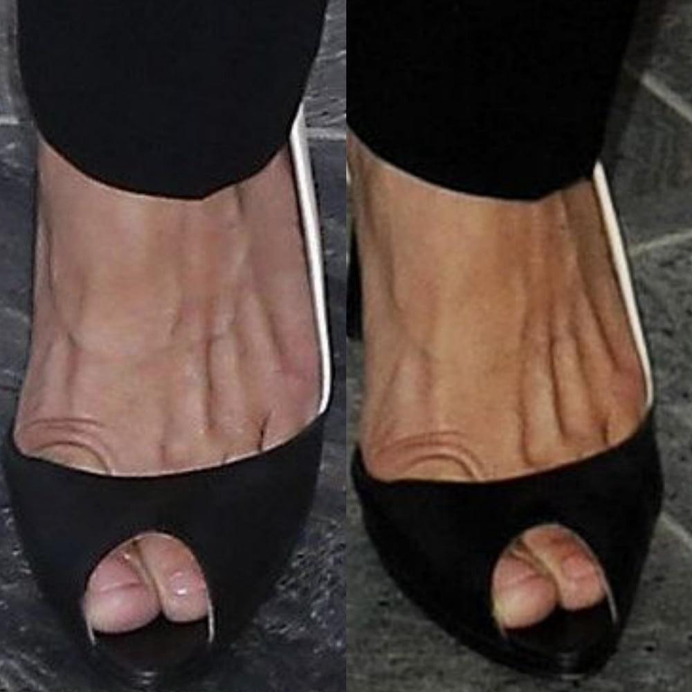 25P Maria Bello's Sexy Legs feet and high heel