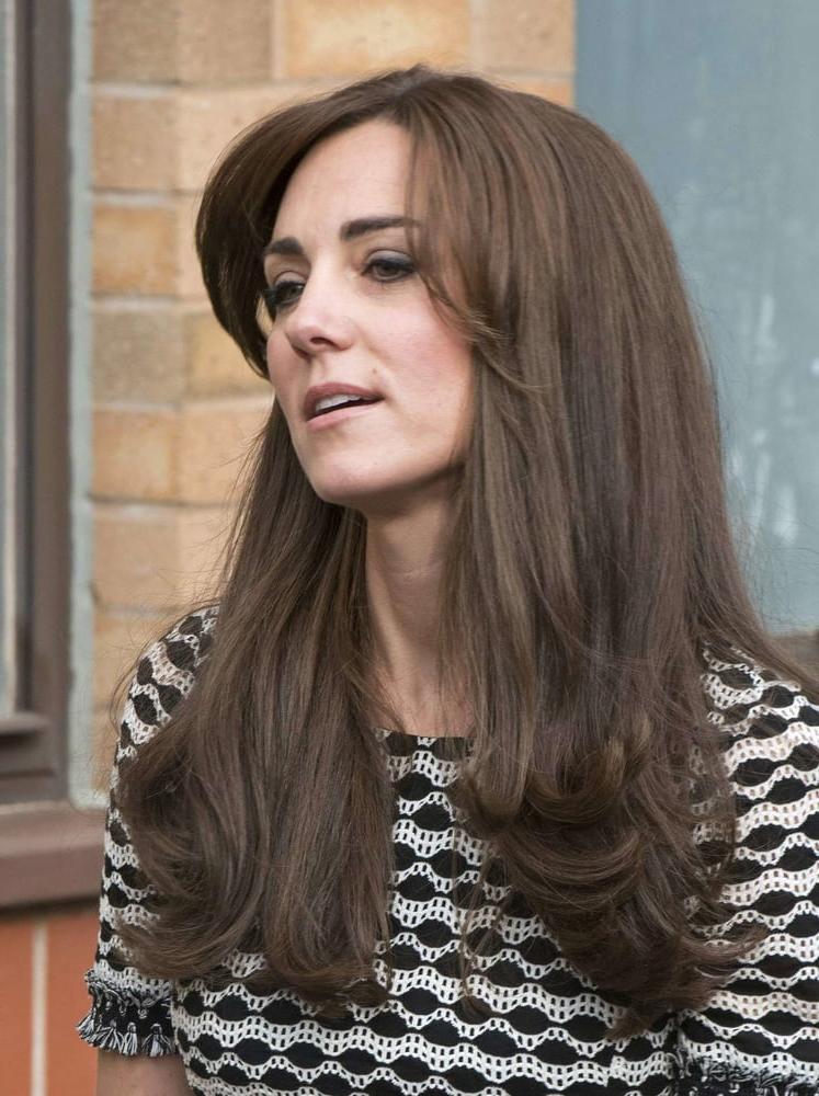 15P Kate Middleton pulling lots of cute faces 2
