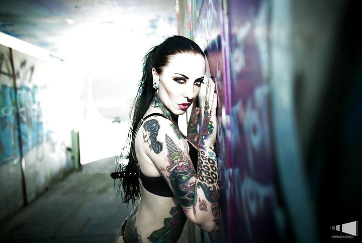 23P Makani Horror - Tattoo Bitch