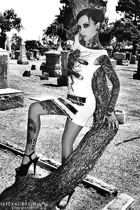 23P Makani Horror - Tattoo Bitch