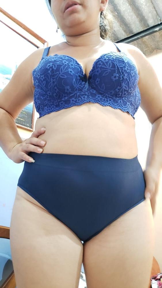 20P Mrs Andrea Santana 51 yo chubby and hairy