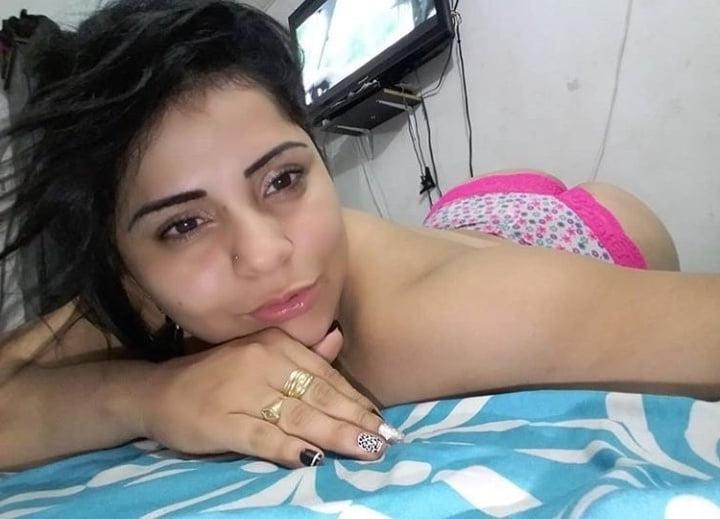 25P Hot Tunisian bitch 9a7ba