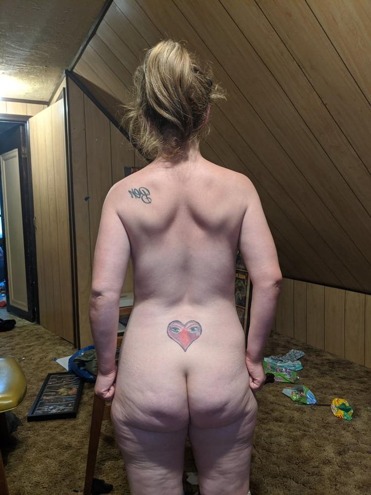 24P Gorgeous asses