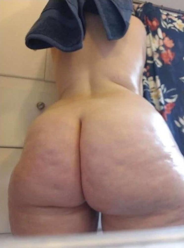 24P Gorgeous asses