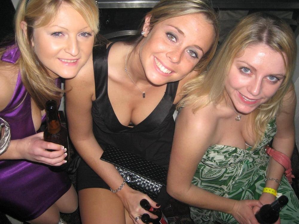 25P Cleavage Downblouse  &amp; Nipple Peeks Collection Vol. 81