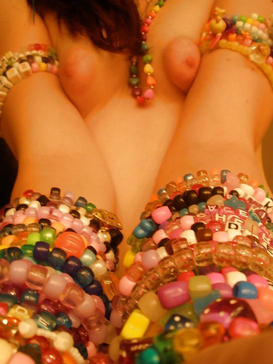 23P Hot Big Nipple Teen