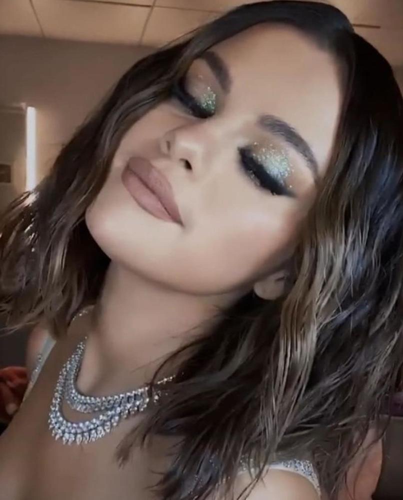 25P Makeup fetish 67