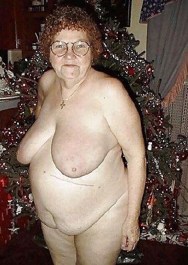 25P Les salopes ( grandma )