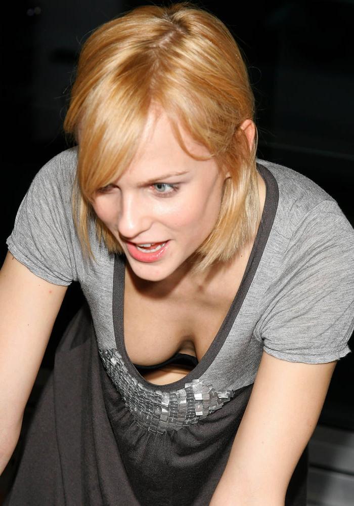 25P Cleavage Downblouse  &amp; Nipple Peeks Collection Vol. 16