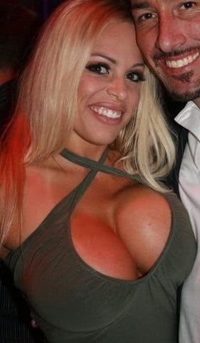 25P Cleavage Downblouse  &amp; Nipple Peeks Collection Vol. 16