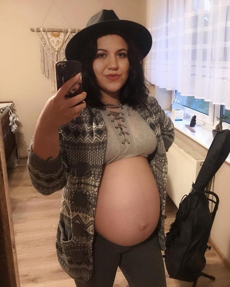 25P Preggo Fetish