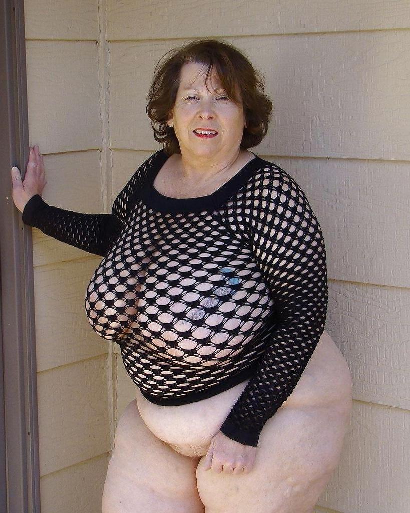 25P BBW 01 TAKE A LOOK