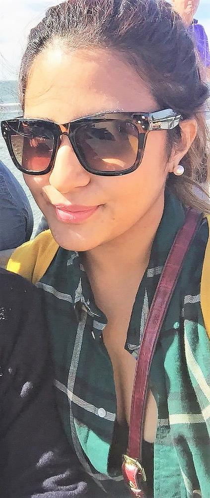 6P Desi Indian Paki Cleavage Part 15