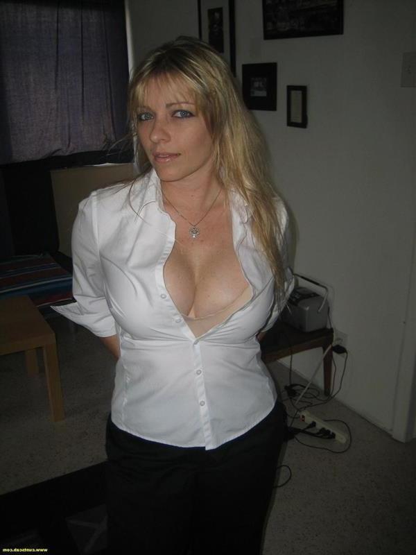 25P Cleavage Downblouse  &amp; Nipple Peeks Collection Vol. 88