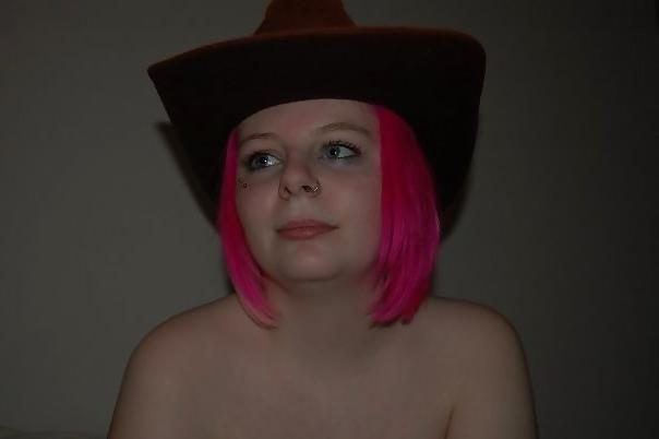 25P Busty Pink Hair UKBabe