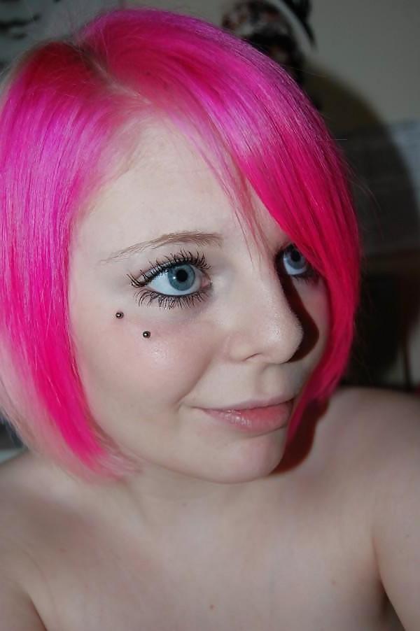 25P Busty Pink Hair UKBabe