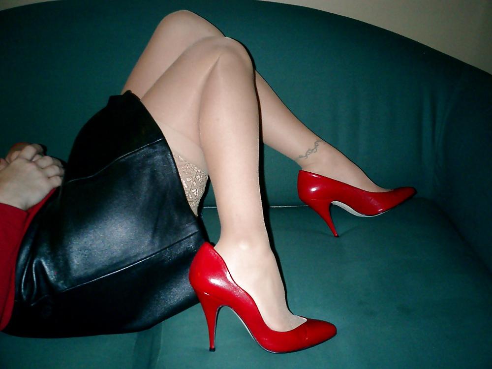 25P Classic Pumps High Heels Stilettos Stockings Thigh-Highs