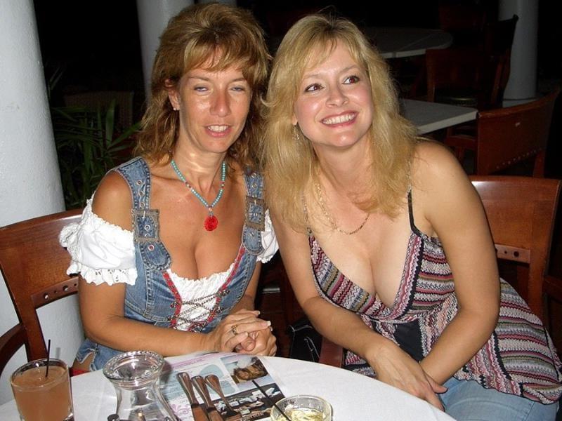 25P Cleavage Downblouse  &amp; Nipple Peeks Collection Vol. 76