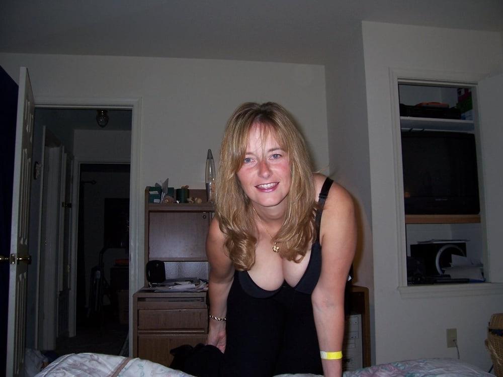 25P Cleavage Downblouse  &amp; Nipple Peeks Collection Vol. 35