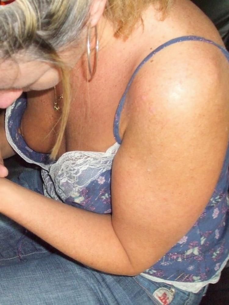 25P Cleavage Downblouse  &amp; Nipple Peeks Collection Vol. 35