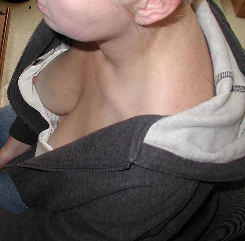 25P Cleavage Downblouse  &amp; Nipple Peeks Collection Vol. 22