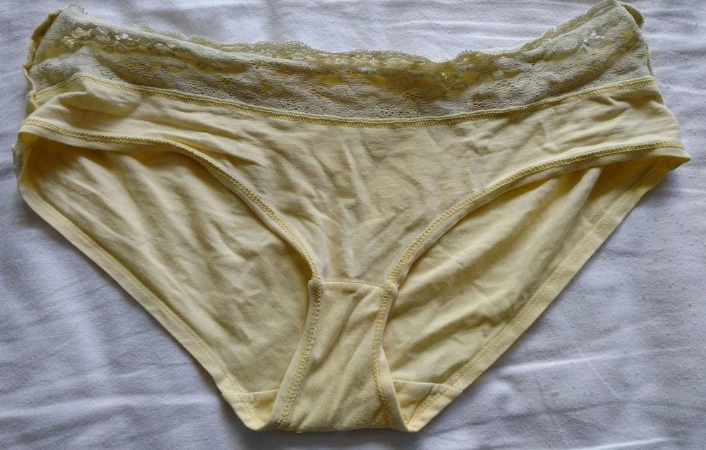 25P Underwear 36C