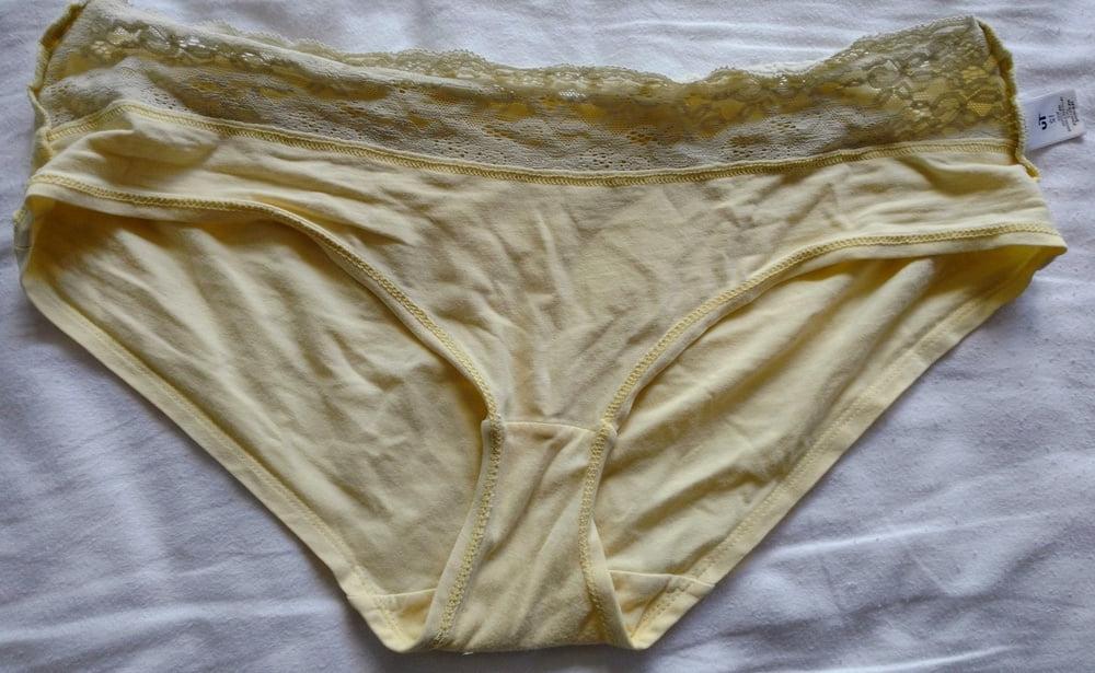 25P Underwear 36C