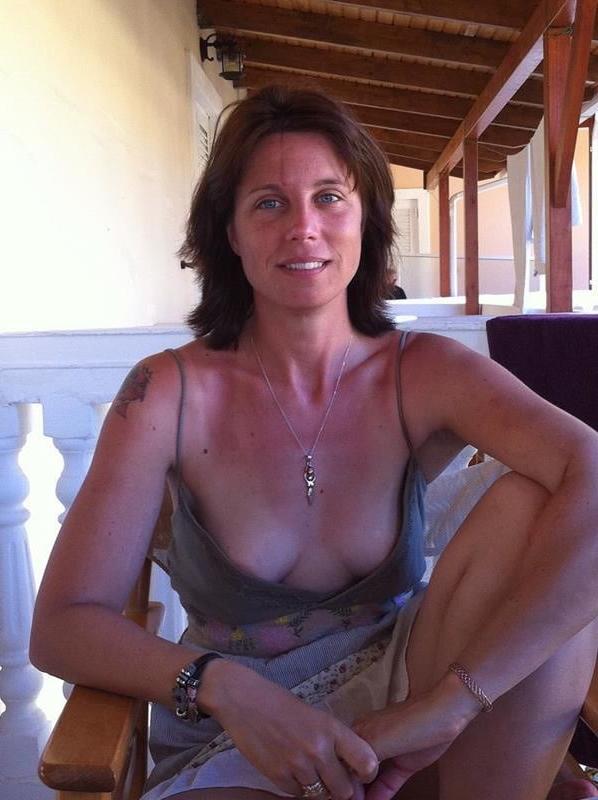 25P Cleavage Downblouse  &amp; Nipple Peeks Collection Vol. 9