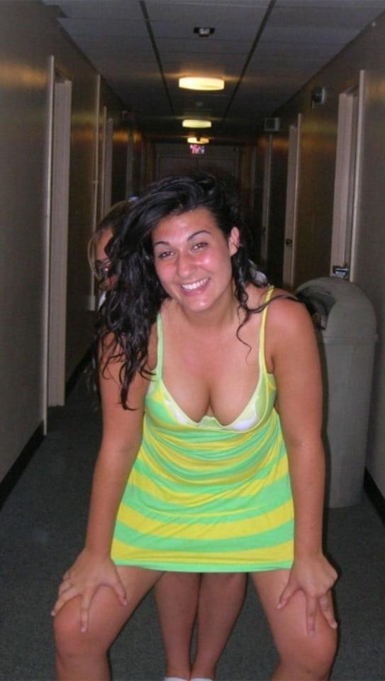 25P Cleavage Downblouse  &amp; Nipple Peeks Collection Vol. 49