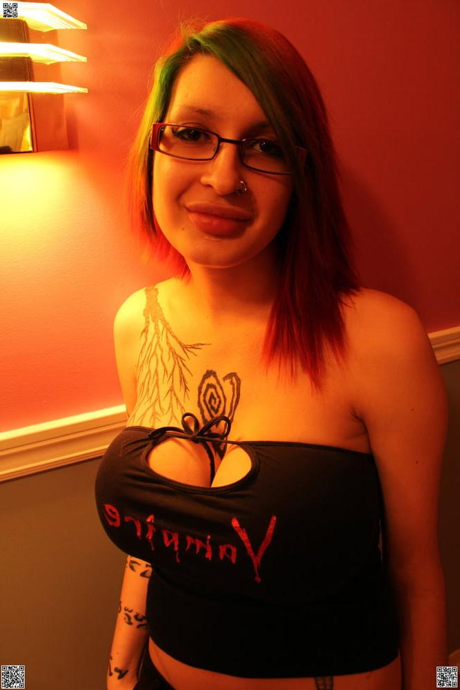 25P Cleavage Downblouse  &amp; Nipple Peeks Collection Vol.2
