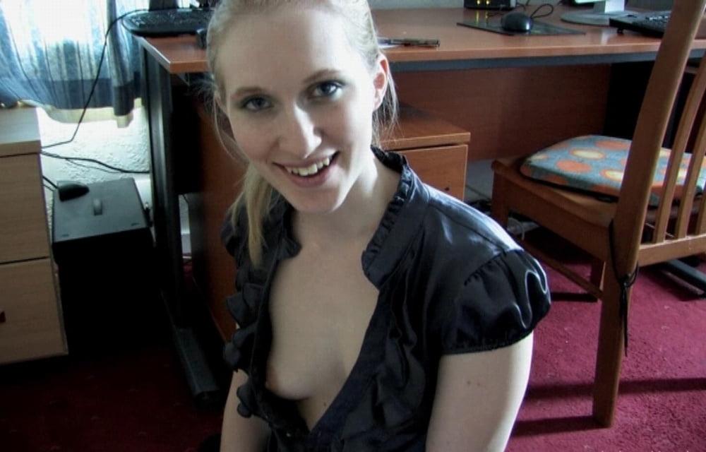 25P Cleavage Downblouse  &amp; Nipple Peeks Collection Vol. 37