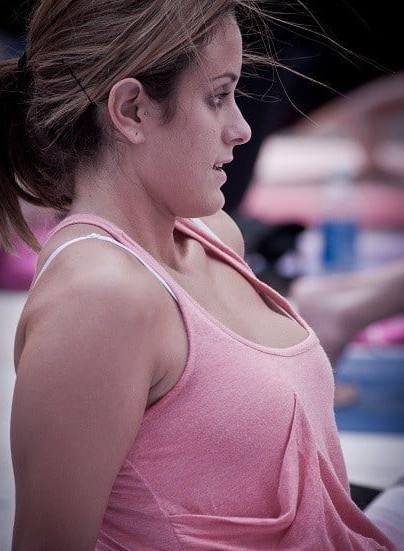 25P Cleavage Downblouse  &amp; Nipple Peeks Collection Vol. 100