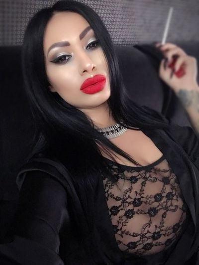25P Makeup fetish 66
