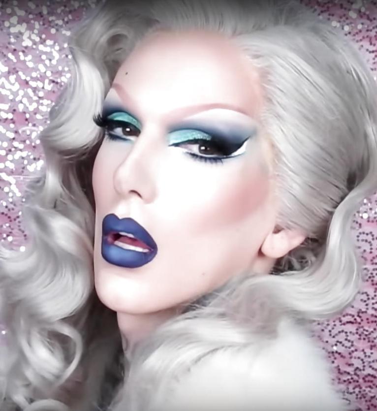 25P Makeup fetish 66