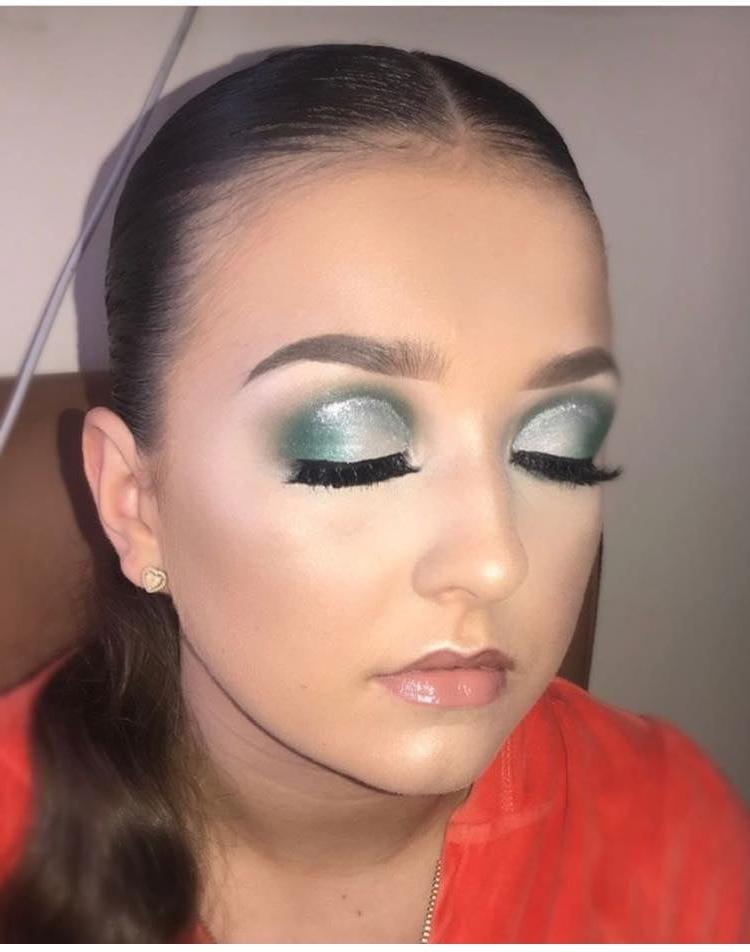 25P Makeup fetish 66