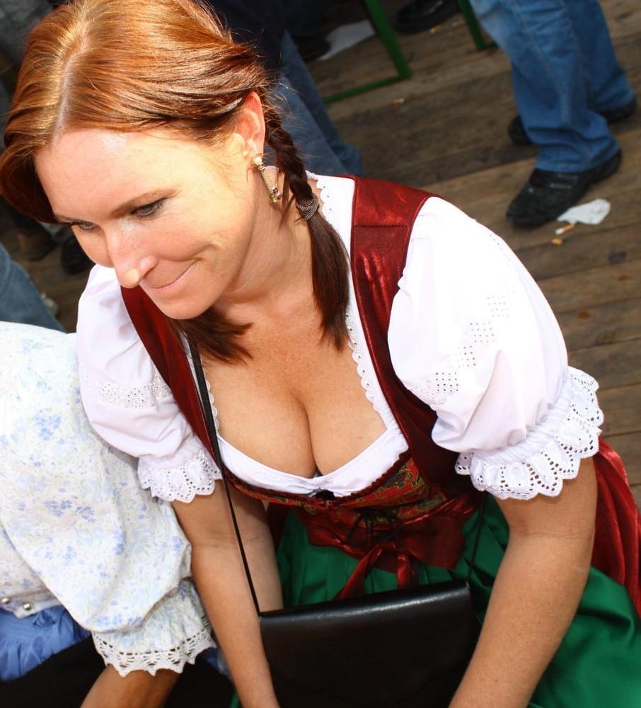 25P Cleavage Downblouse  &amp; Nipple Peeks Collection Vol. 50
