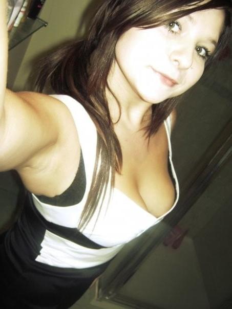 25P Cleavage Downblouse  &amp; Nipple Peeks Collection Vol. 11