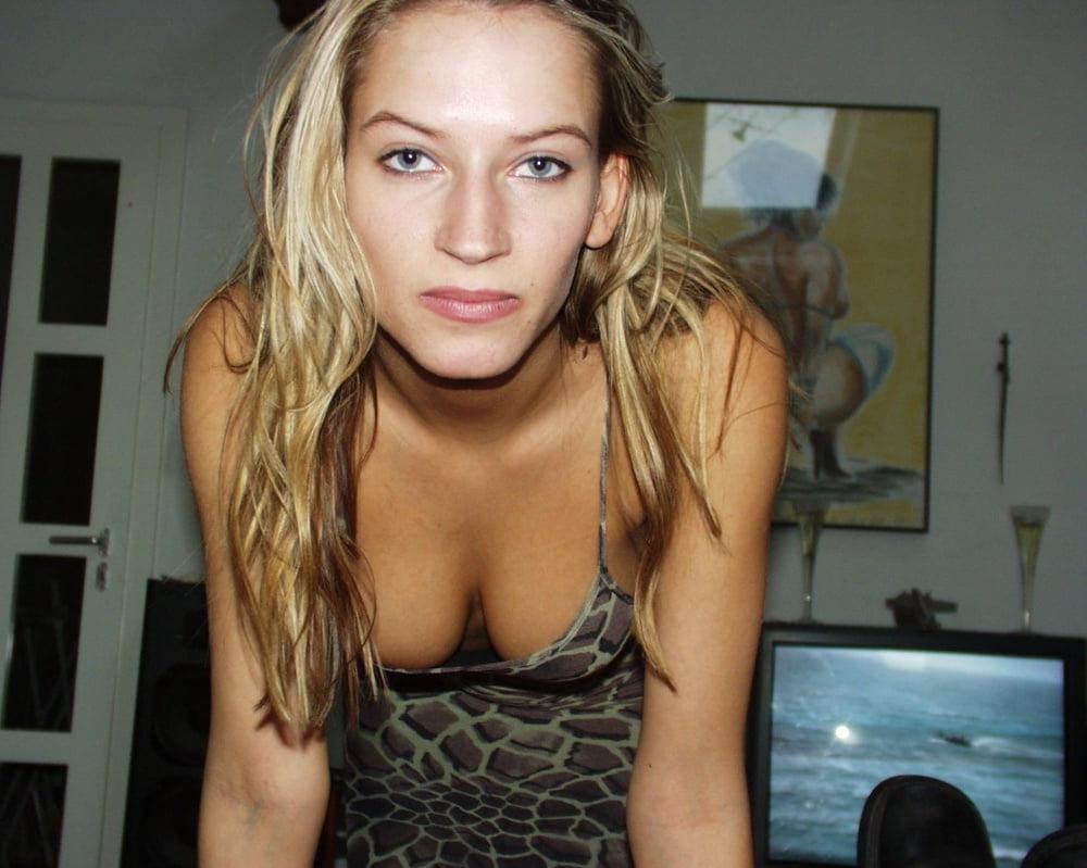 25P Cleavage Downblouse  &amp; Nipple Peeks Collection Vol. 40
