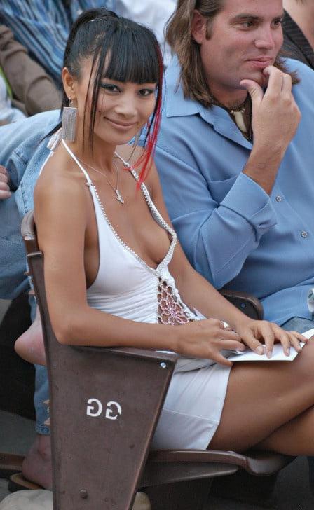 25P Cleavage Downblouse  &amp; Nipple Peeks Collection Vol. 70