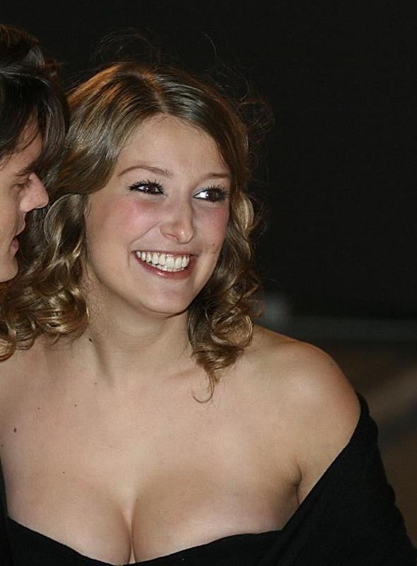25P Cleavage Downblouse  &amp; Nipple Peeks Collection Vol. 79