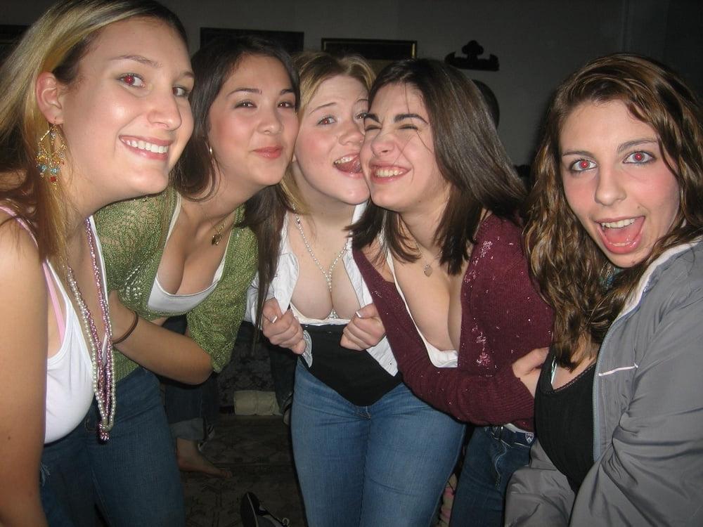 25P Cleavage Downblouse  &amp; Nipple Peeks Collection Vol. 77