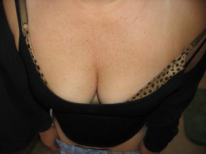 25P Cleavage Downblouse  &amp; Nipple Peeks Collection Vol. 13
