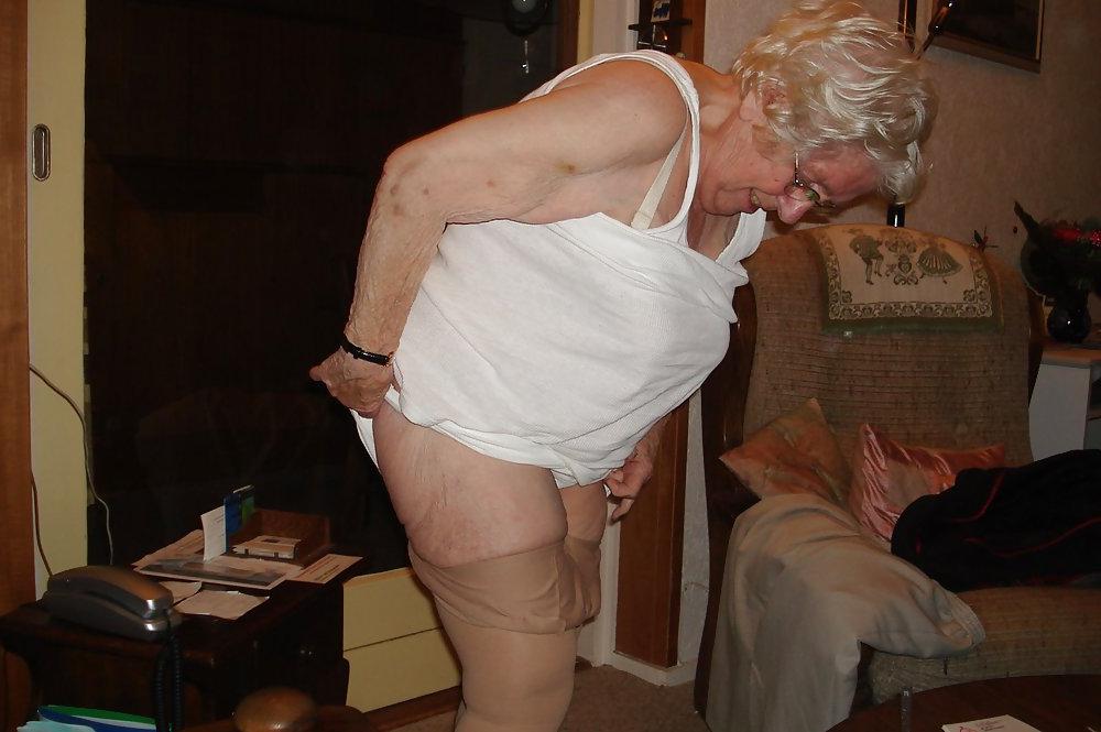 21P WOW, soft grandma!
