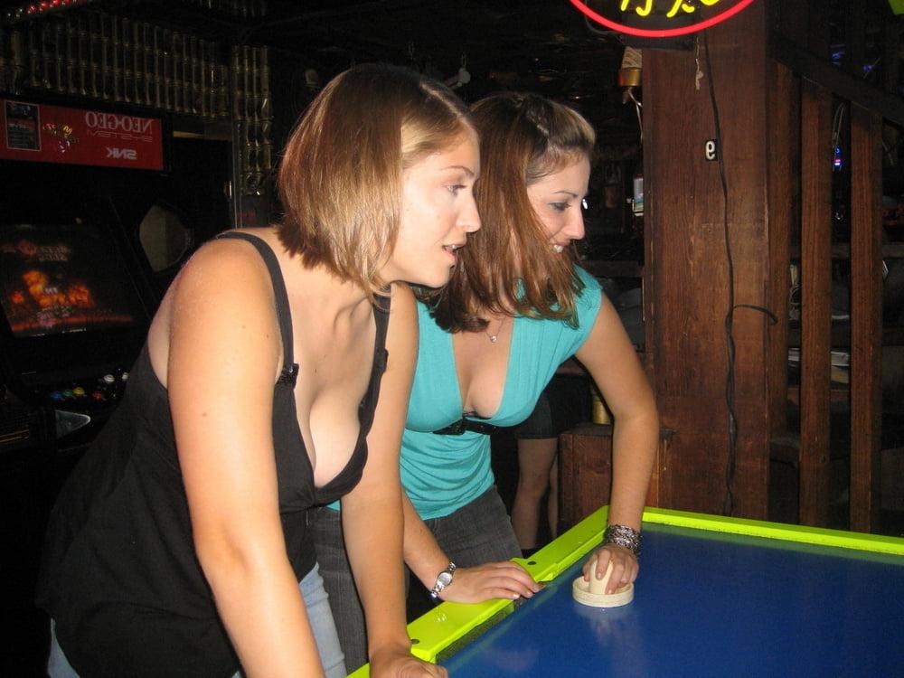 25P Cleavage Downblouse  &amp; Nipple Peeks Collection Vol. 14