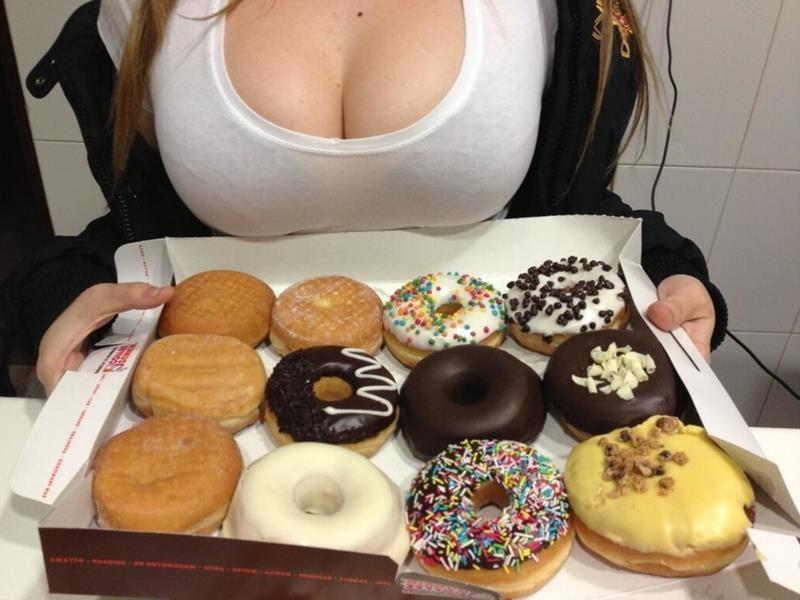 25P Cleavage Downblouse  &amp; Nipple Peeks Collection Vol. 67