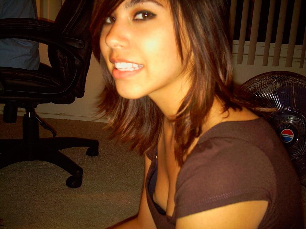 25P Cleavage Downblouse  &amp; Nipple Peeks Collection Vol. 74